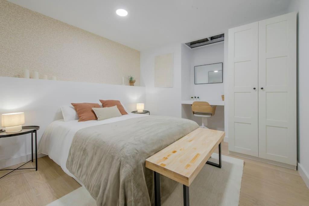 Luxury Apartment In The Center マドリード エクステリア 写真