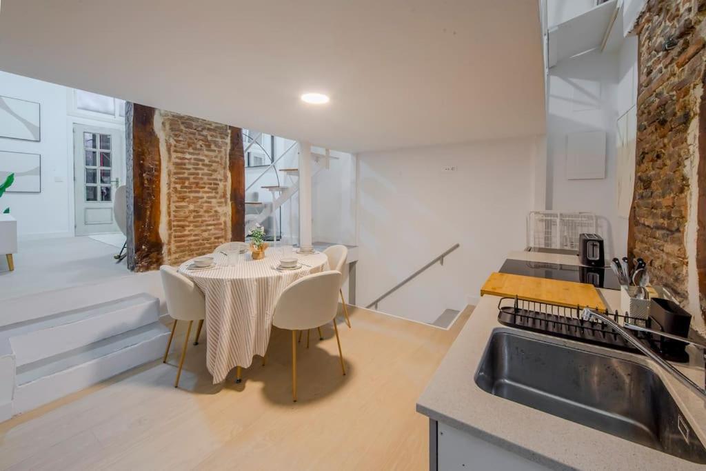 Luxury Apartment In The Center マドリード エクステリア 写真