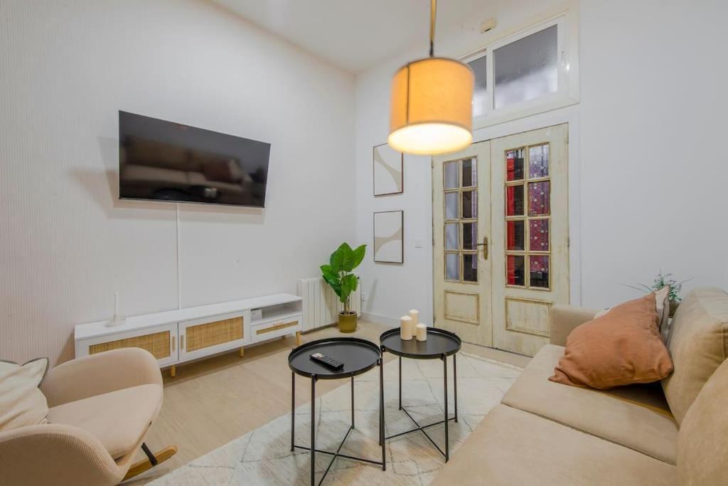 Luxury Apartment In The Center マドリード エクステリア 写真